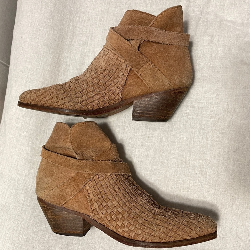 Free People Venture Suede ankle booties buckle heeled